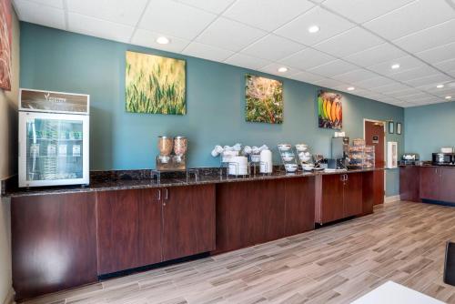 a waiting room at a dental office at Sleep Inn & Suites Auburn Campus Area I-85 in Auburn