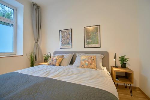 Cosy & stylish 2-Bedroom Apartment - Self Check-in - Schönbrunn Christmas Market