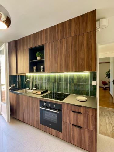 Mid Century - 3 bedrooms - Parking - 6 people