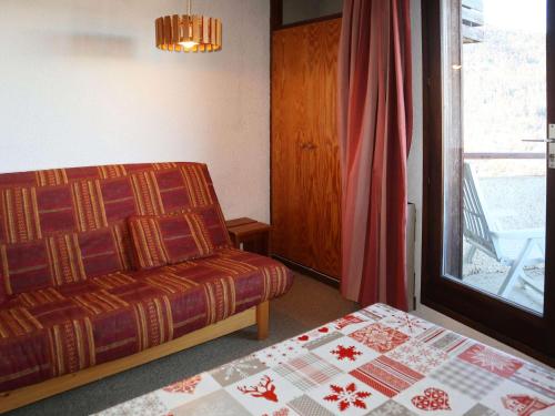 Studio aux Orres 1650 pour 4 pers, accès direct pistes - FR-1-322-674