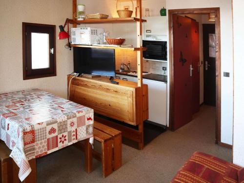 Studio aux Orres 1650 pour 4 pers, accès direct pistes - FR-1-322-674