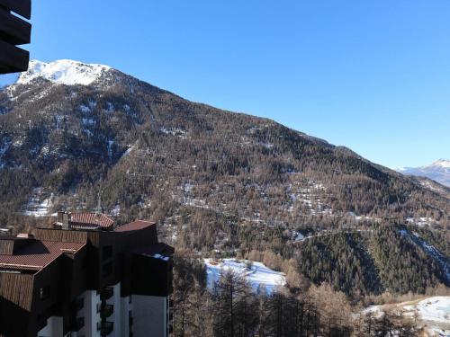 Studio aux Orres 1650 pour 4 pers, accès direct pistes - FR-1-322-674