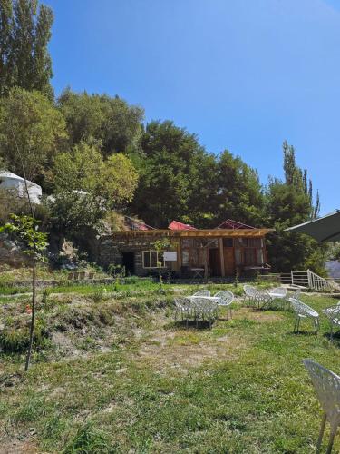Escape Retreat Hunza