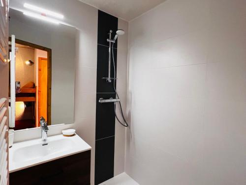 a bathroom with a shower and a sink at Studio Cabine Les Saisies, 4 pers, Terrasse sud - FR-1-293-413 in Les Saisies