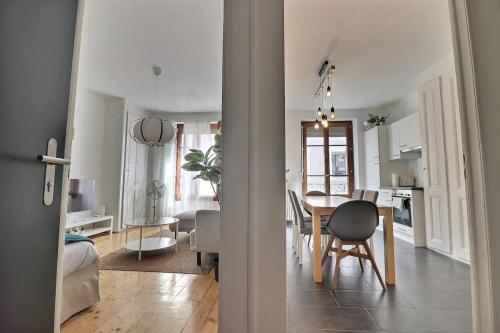 P&R, 2 room, cosy, heart of Eaux-Vives