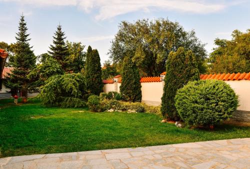 Foto dalla galleria di Комплекс Копитото a Tamarino