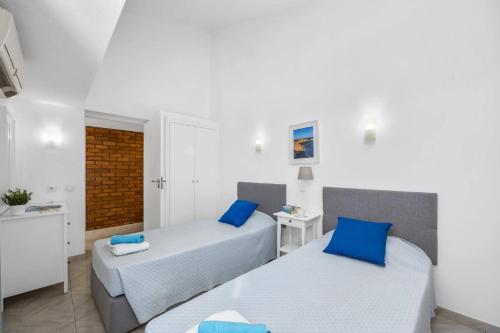 Villa Buganvillea by Villa Plus