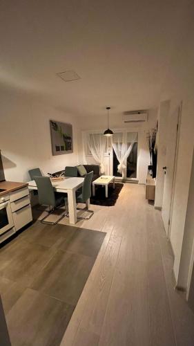 Cozy apartment, 1BDR apt