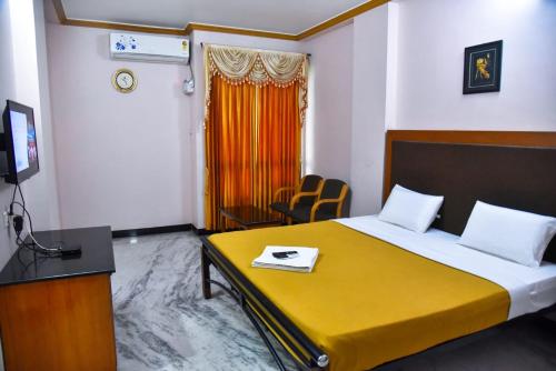 Μια τηλεόραση ή/και κέντρο ψυχαγωγίας στο Hotel Grand Palace