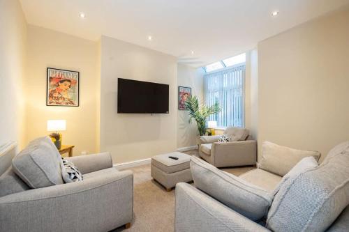 Gallery image of Windmill House- Close To Motorway & CO-OP Live in Manchester