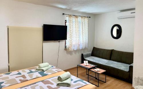 Old town Apartment Malac