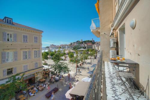Spacieux 2 chambres BALCON, FELIX FAURE-COEUR DE CANNES A2B023