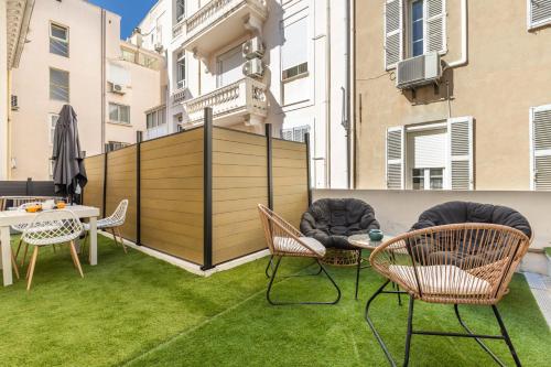LB Vacation Rentals I Renovated Apt Minutes from Beach - Palais - 30m2 Terrace