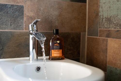 Photo de la galerie de l'établissement Casa di Mia Zia Bed & Wine - Villa Uve, à Costigliole dʼAsti