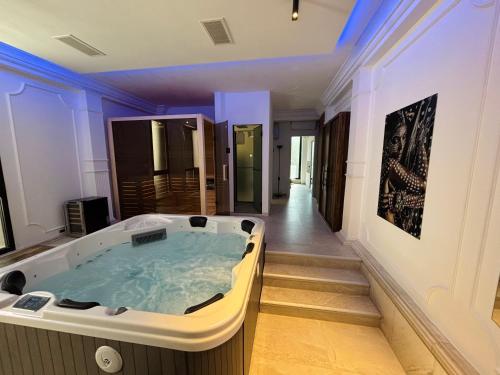 Imagen de la galería de ONYX Grand SPA Suite Zemun, en Belgrado