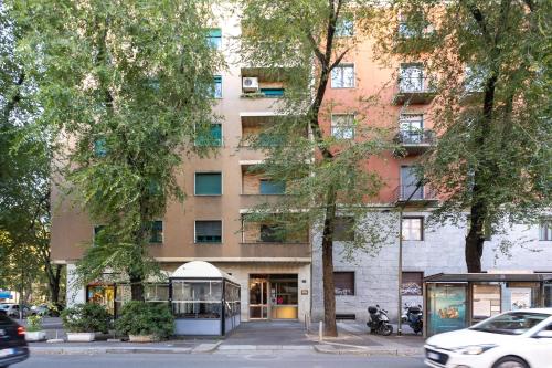 Politecnico Milano - Spacious ap balcony - sleeps 4