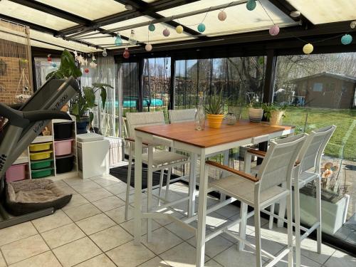 Αίθριο ή υπαίθριος χώρος στο Your Home away from Home