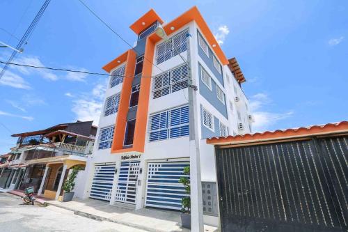 Edificio en el que se encuentra el apartamento