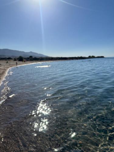 a view of the shore of a beach at Ak-keme in Tossor