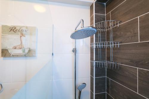 Un baño de Edificio Amber