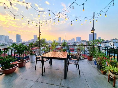 Balkoni atau teres di 29 Homestay Cầu Giấy