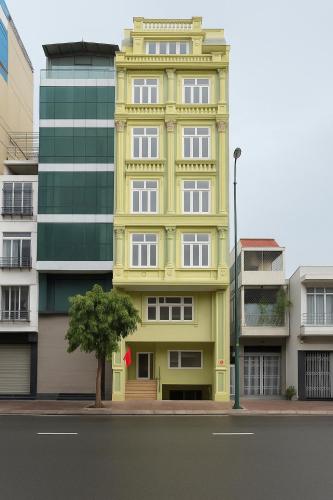 Bangunan di mana terletaknya hotel