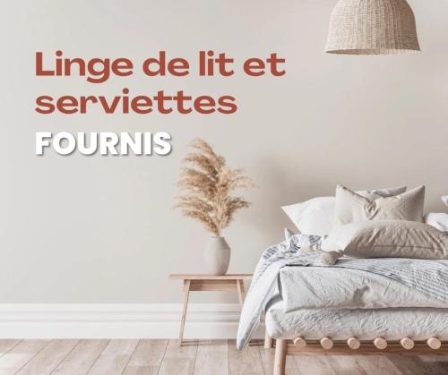 Postel nebo postele na pokoji v ubytování Télétravail pro - Calme, grand espace, plein centre