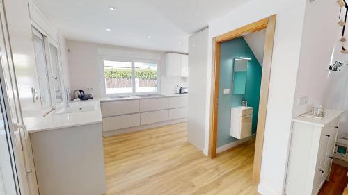 Kuchyň nebo kuchyňský kout v ubytování Casa ODonnell - A Murcia Holiday Rentals Property