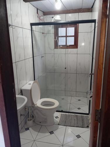 Koupelna v ubytování Chalés Meu estilo