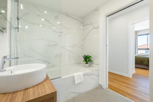 Ένα μπάνιο στο Garajau Sea Side by Atlantic Holiday