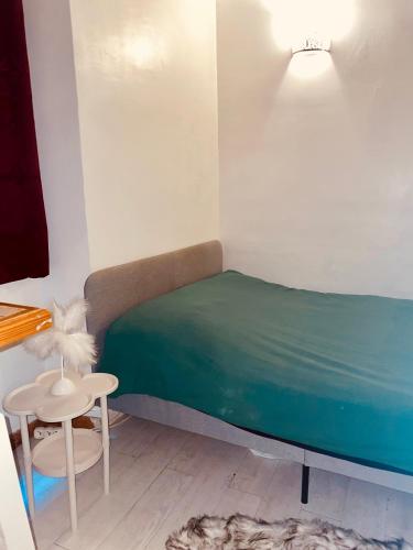 Cosy studio next to Arc de Triomphe