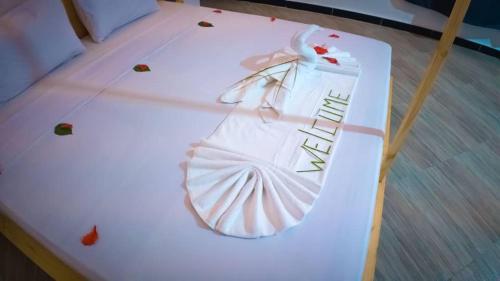 Ένα ή περισσότερα κρεβάτια σε δωμάτιο στο Farashuu Luna Villas