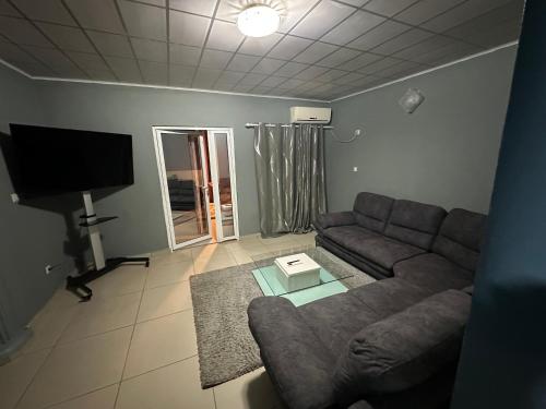 Istumisnurk majutusasutuses Timbabe, Malabo 2