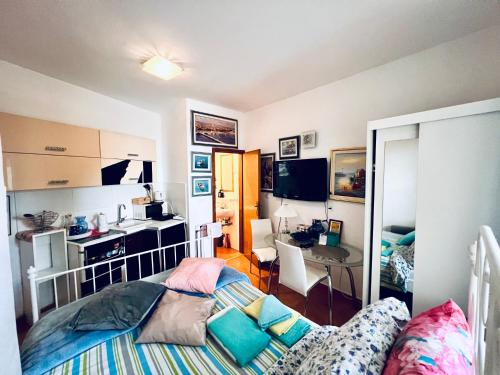 Apartment LL