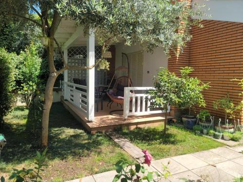 Gallery image of Seaside Villa Calypto Garden for Family and Friends in Golem