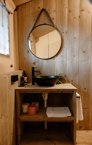 Φωτογραφία από το άλμπουμ του Koondrook Glamping Retreat σε Koondrook