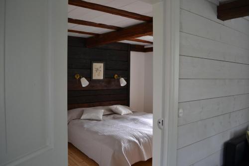 Llit o llits en una habitació de Uddebogård 2