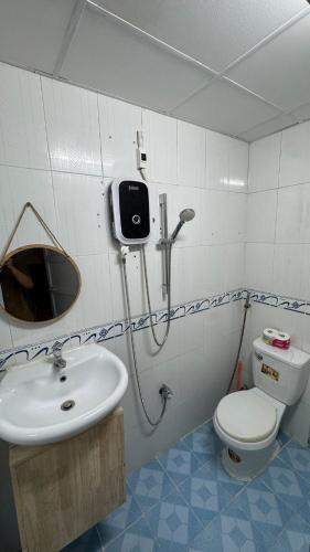 Bilik mandi di AnBiển house