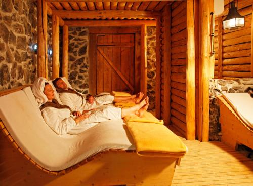 Posezení v ubytování Wellness & Thermal Retreat Das Mühlbach