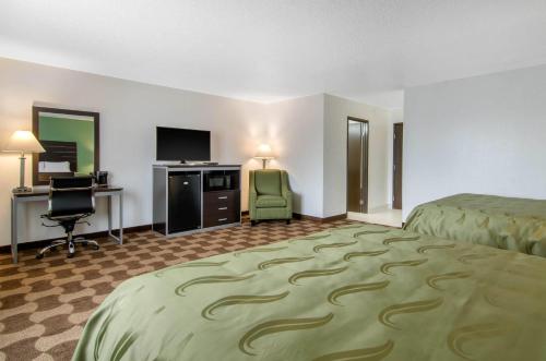 Μια τηλεόραση ή/και κέντρο ψυχαγωγίας στο Quality Inn