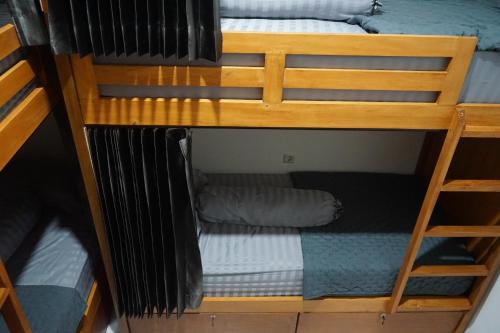 Katil atau katil-katil dalam bilik di TWD hostel