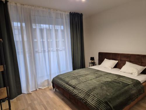 Smichov luxury apartment with free parking Residence Madeleine