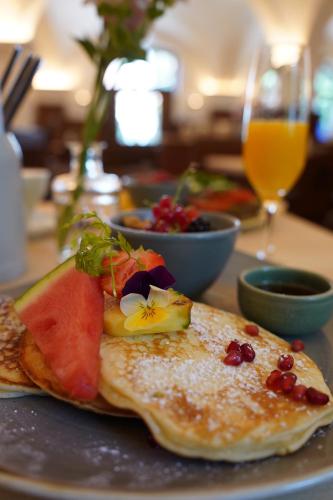 Jídlo v hotelu nebo okolí