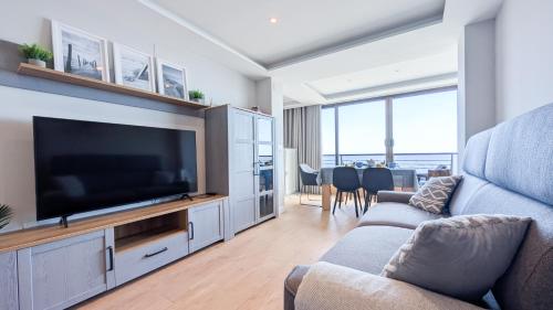 JAZMINES sea front apartment