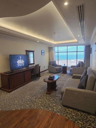 Μια τηλεόραση ή/και κέντρο ψυχαγωγίας στο Crown Tower Hotel
