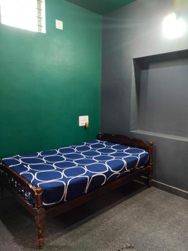 Ένα ή περισσότερα κρεβάτια σε δωμάτιο στο love moon home stay