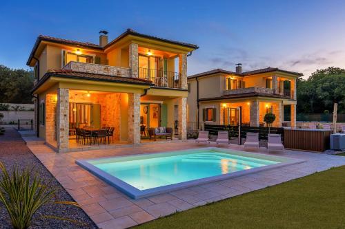 Villa Pinaza A
