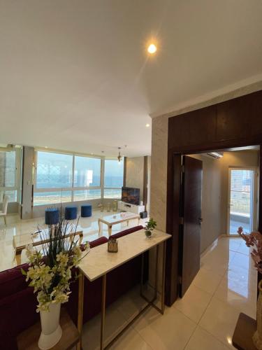Royal Pearl Sea View فيلا اللؤلؤة الملكية اطلالة بحرية