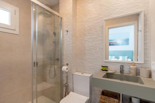 Estudio Triana Procurador Lux by TheGoodTourist