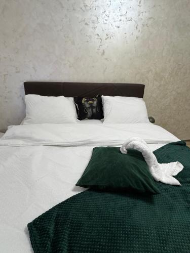 Postel nebo postele na pokoji v ubytování Freedom APARTMAN RUMA